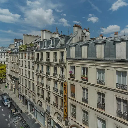 Caire - * Paris